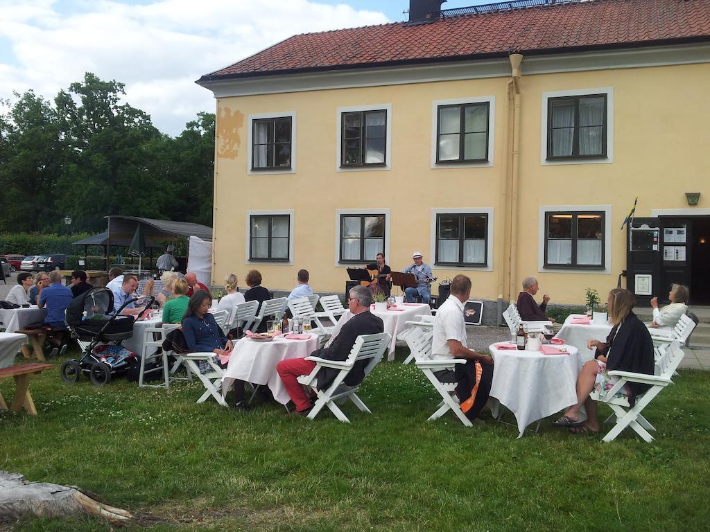 VagnhäradTullgarns Vardshus住宿加早餐旅馆 外观 照片