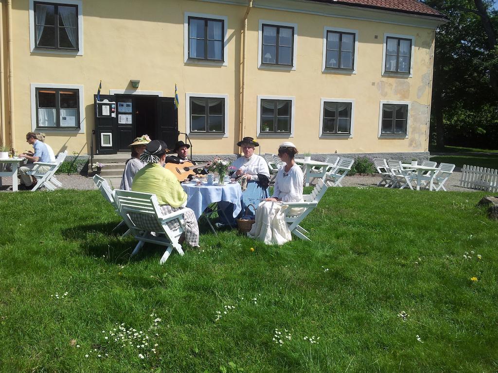 VagnhäradTullgarns Vardshus住宿加早餐旅馆 外观 照片